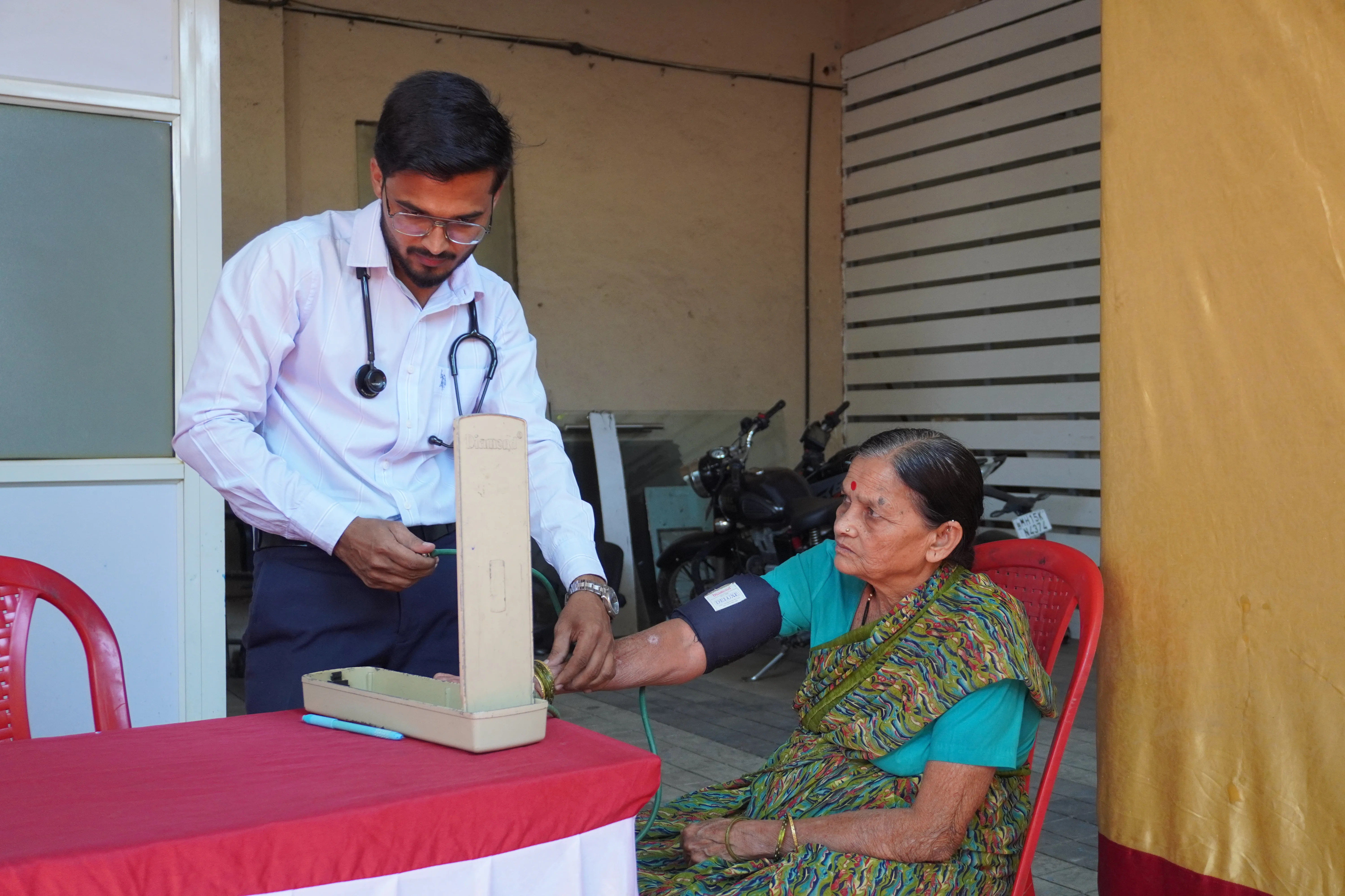 Free Health Check-Up Camp Photo 2